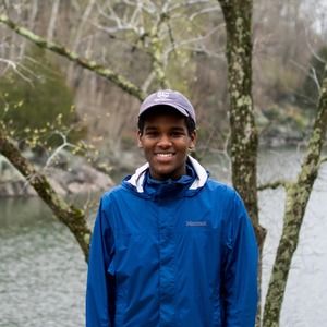 Meet your Posher, Emmanuel